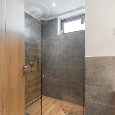 H55 Apartment
