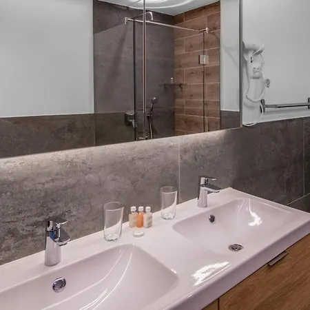H55 Apartment