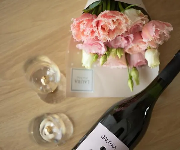 H55 Апартаменты *