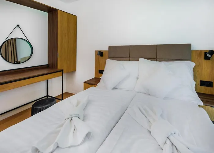 Апартаменты H55